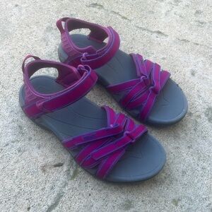 TEVA Tirra Strappy Pink H20 Sandal Women's Size 7